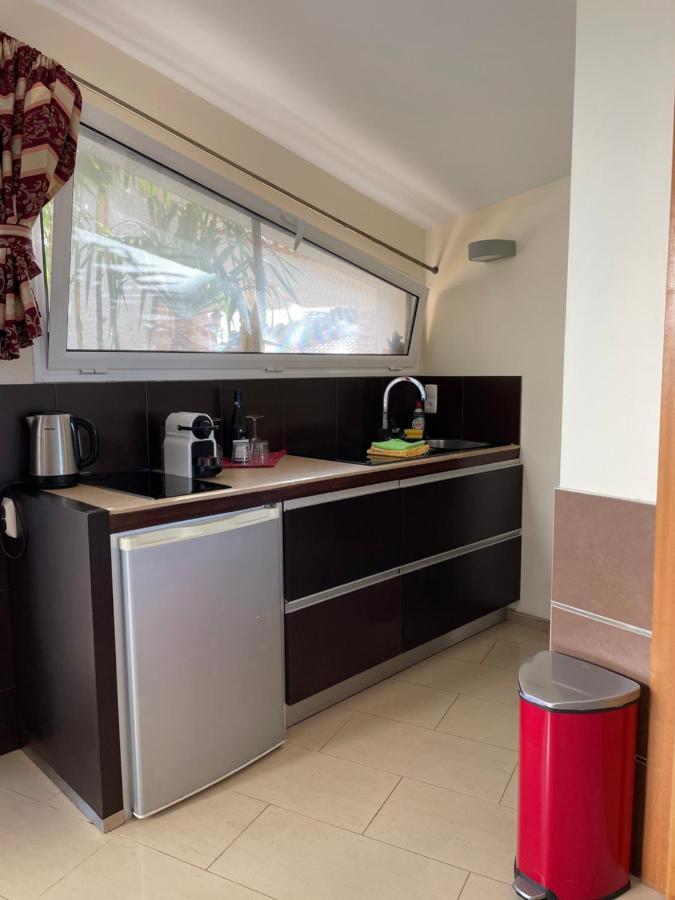 Villa Isabela - Car Rental for Free Caniço Esterno foto