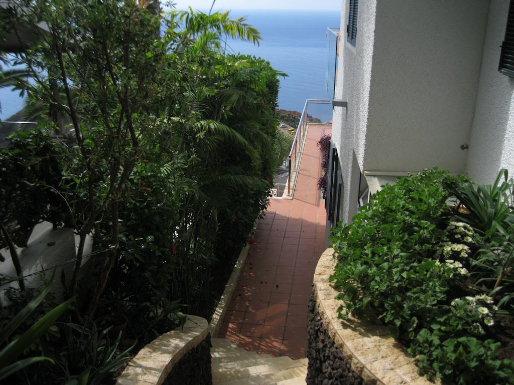 Villa Isabela - Car Rental for Free Caniço Esterno foto